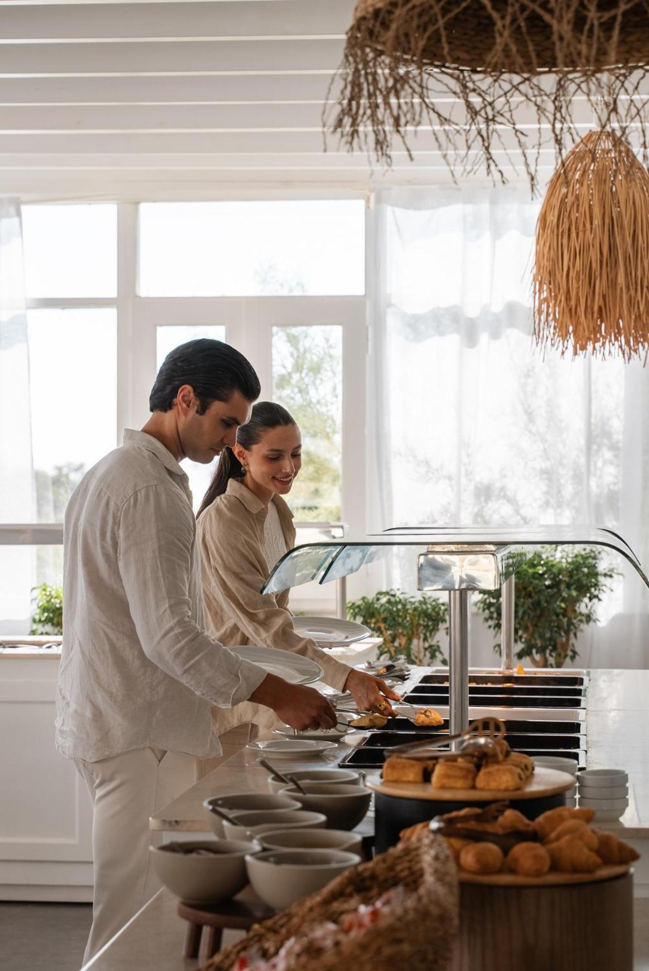 Amaria Beach Resort By Nomee Hospitality Group Agia Paraskevi  Eksteriør bilde